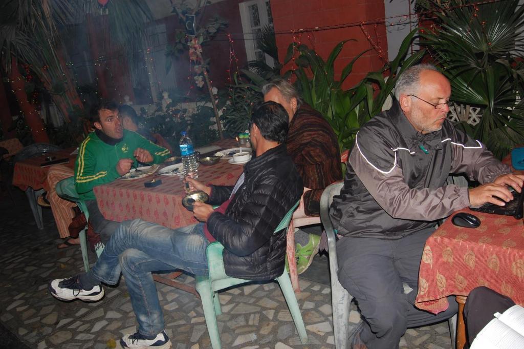 Hotel Tourist Rest House Agra Kültér fotó