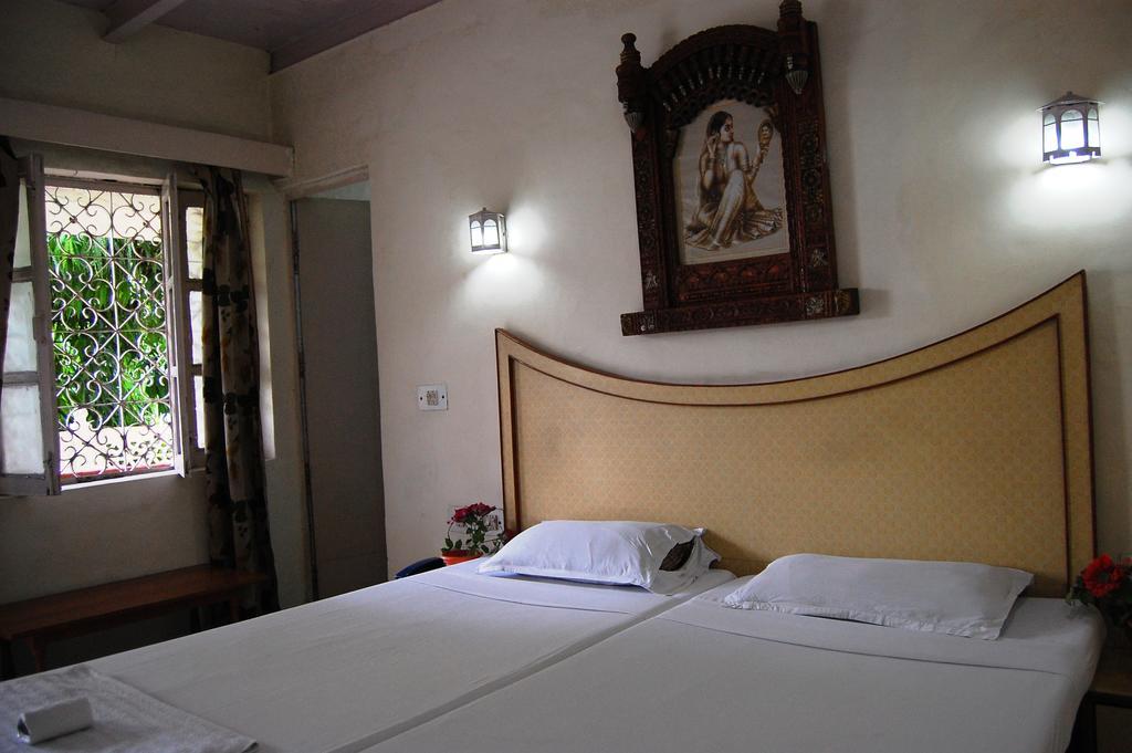 Hotel Tourist Rest House Agra Kültér fotó